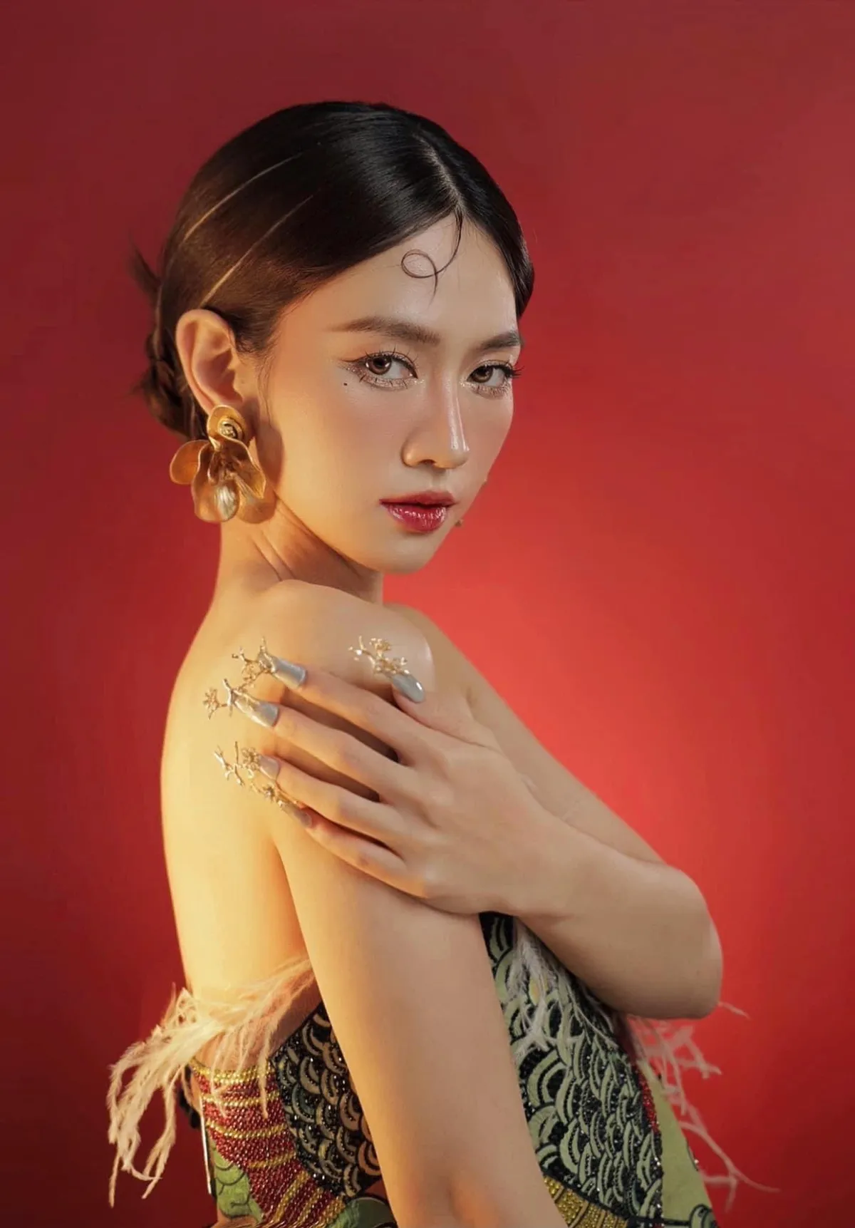 Lê Bống - Hành trình vượt qua hào quang để tìm lại chính - Ảnh 1.