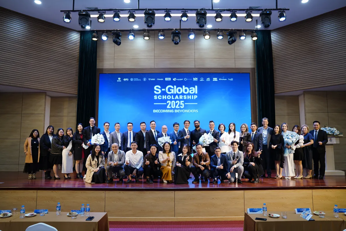 Giao tiếp tiếng Anh thành thạo với sự hỗ trợ học phí từ chương trình S-Global 3 Scholarship - Ảnh 3.