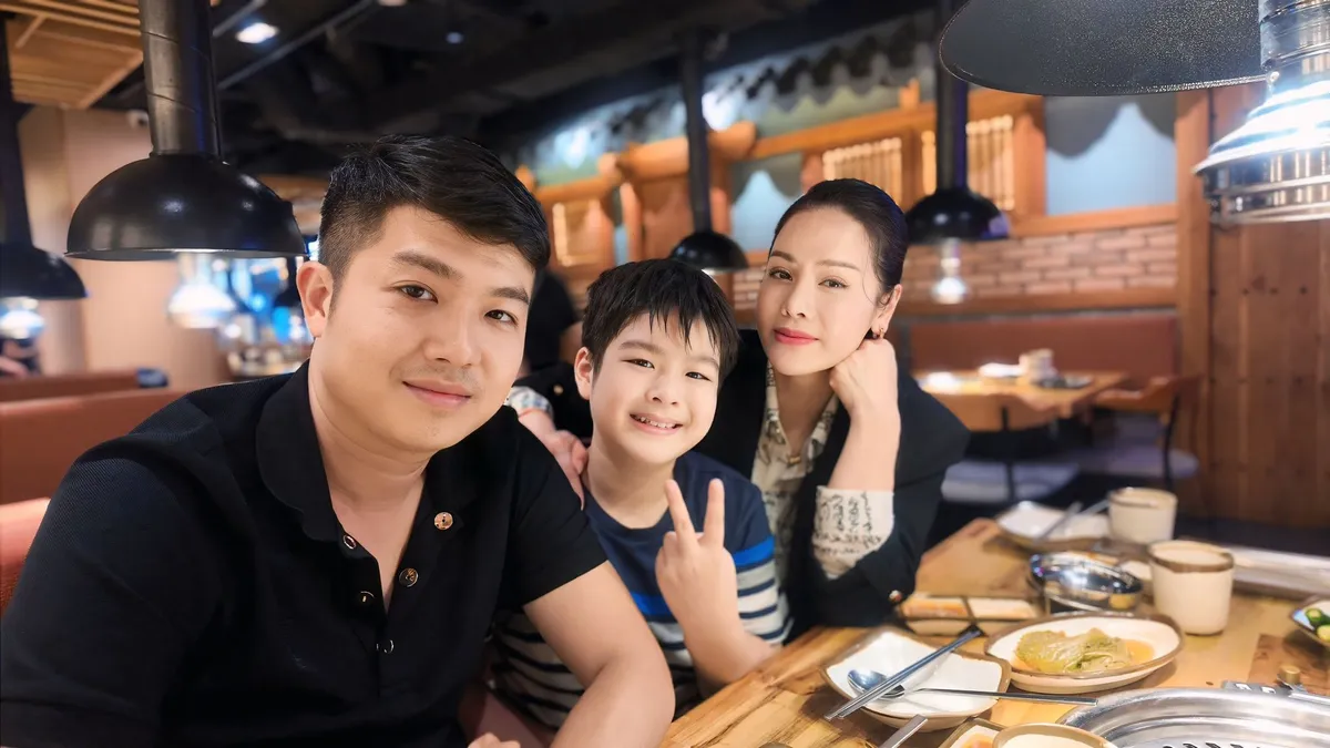 Ca sĩ Ngọc Khuê, Hoa hậu HHen Niê khoe bụng bầu, MC Mai Phương sắp sinh con gái - Ảnh 4.