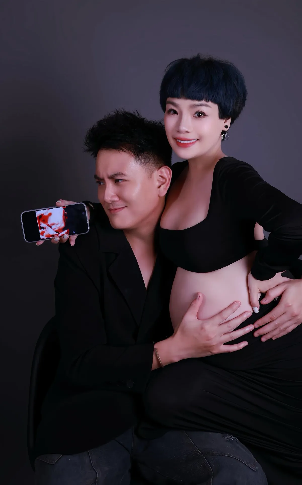 Ca sĩ Ngọc Khuê, Hoa hậu HHen Niê khoe bụng bầu, MC Mai Phương sắp sinh con gái - Ảnh 2.