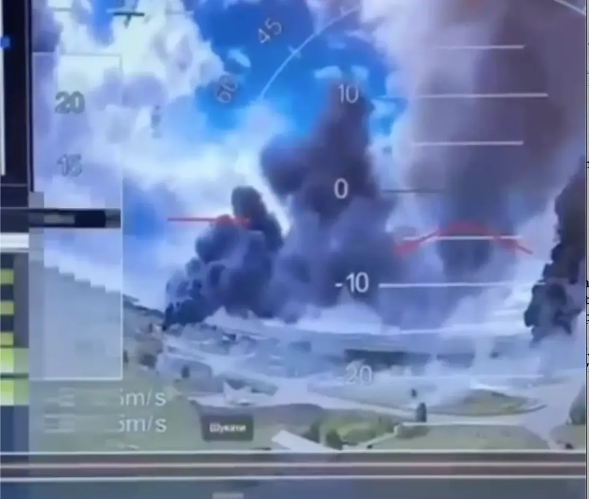 Chấn động: Hơn 40 máy bay ném bom Nga trúng đòn UAV của Ukraine - Ảnh 1.