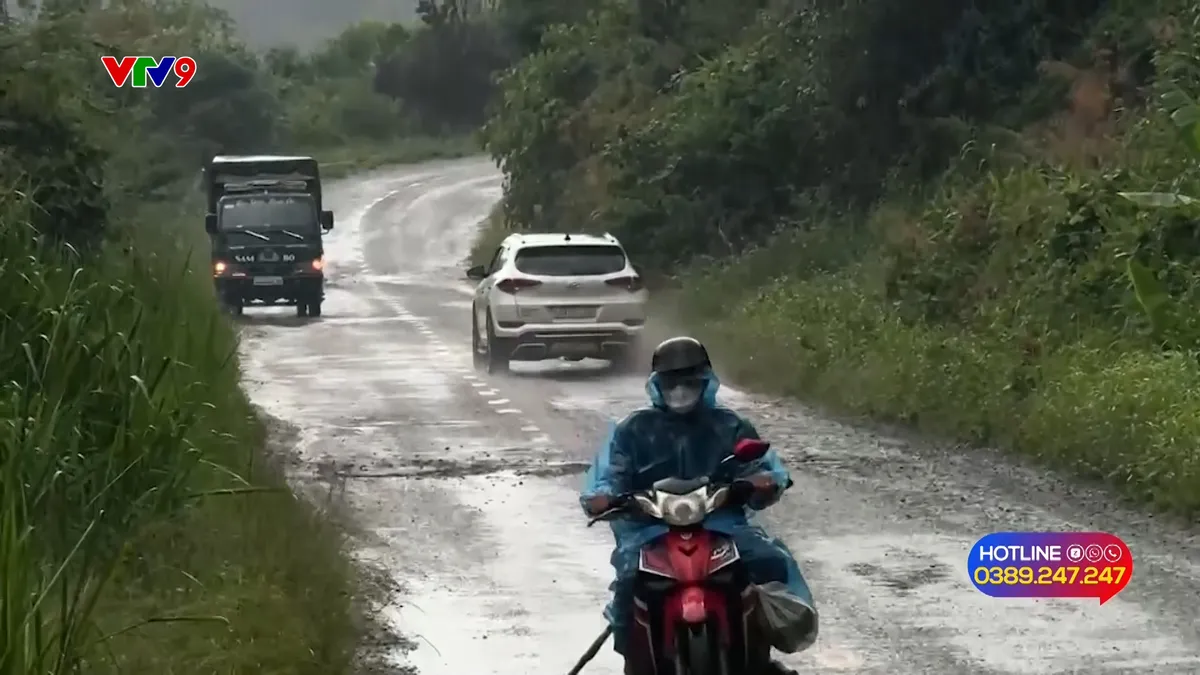 Alo V9 (02/6/2025): Hiểm họa từ những vũng nước trên quốc lộ 28 Alo V9 (02/6/2025): Hiểm họa từ những vũng nước trên quốc lộ 28