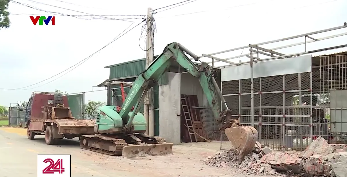 Vĩnh Phúc: Làm rõ trách nhiệm vụ ồ ạt xây dựng trên đất nông nghiệp - Ảnh 3.