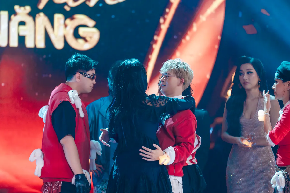 Điểm hẹn tài năng: Bước vào vòng liveshow kịch tính - Ảnh 1.