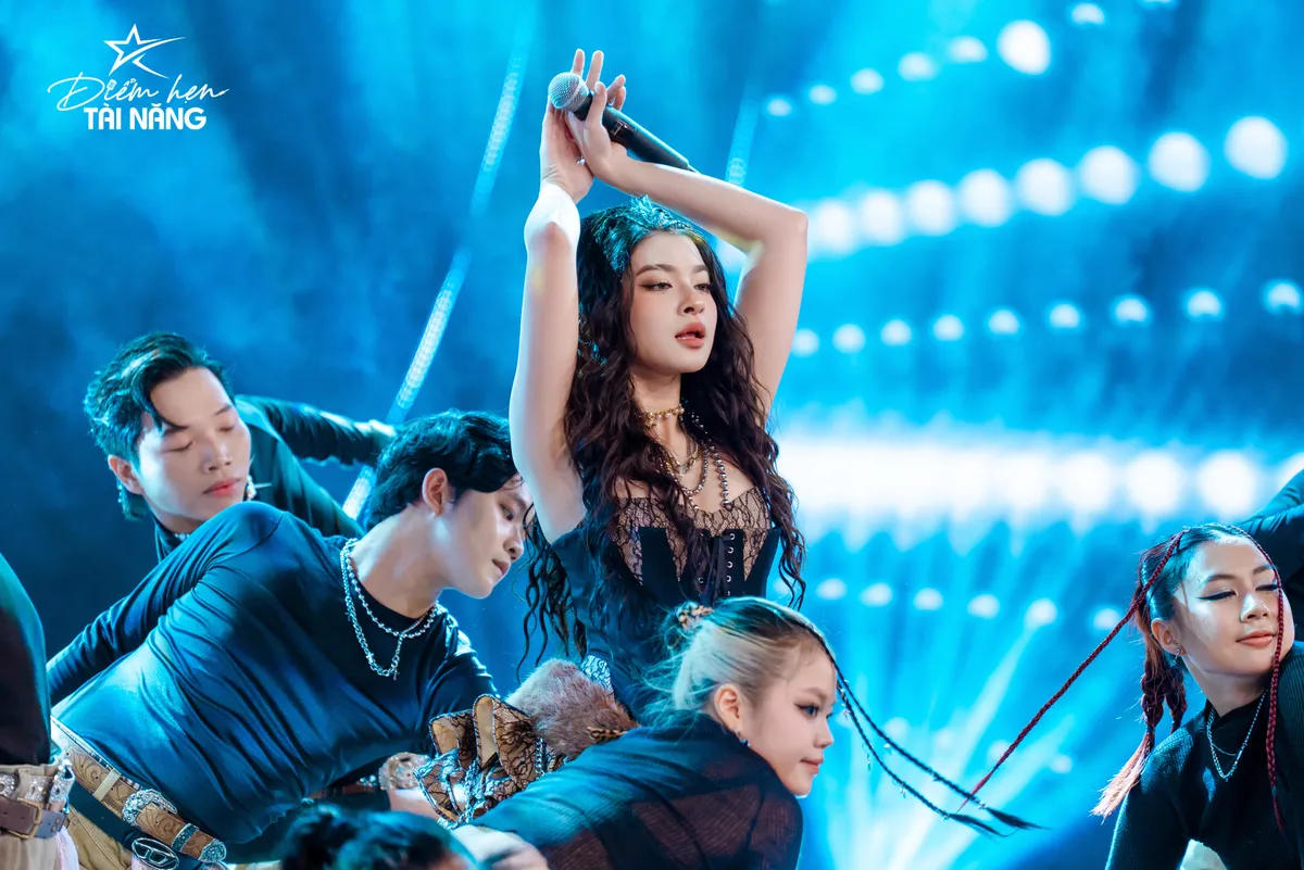 Điểm hẹn tài năng: Bước vào vòng liveshow kịch tính - Ảnh 3.
