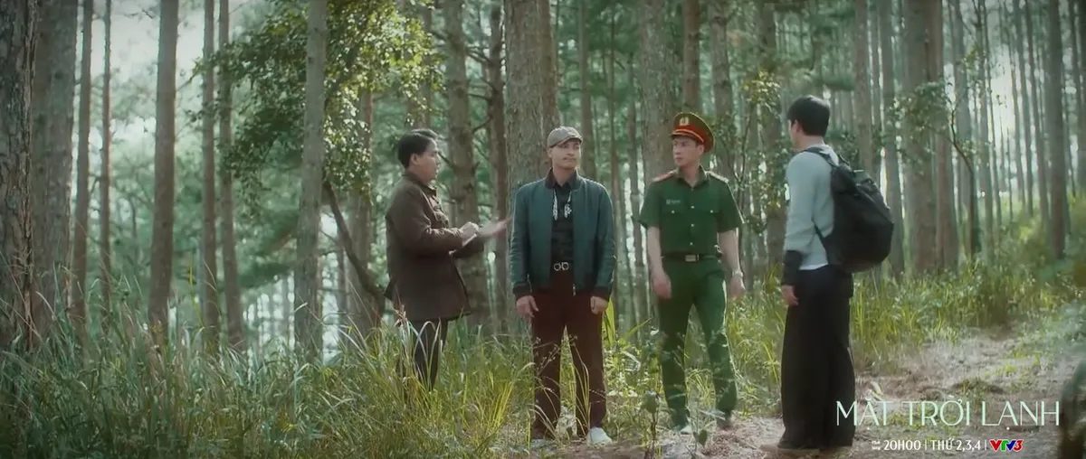 Mặt trời lạnh - Tập 2: Dương tiết lộ là chủ khu đất, Tuấn chớp thời cơ? - Ảnh 1.