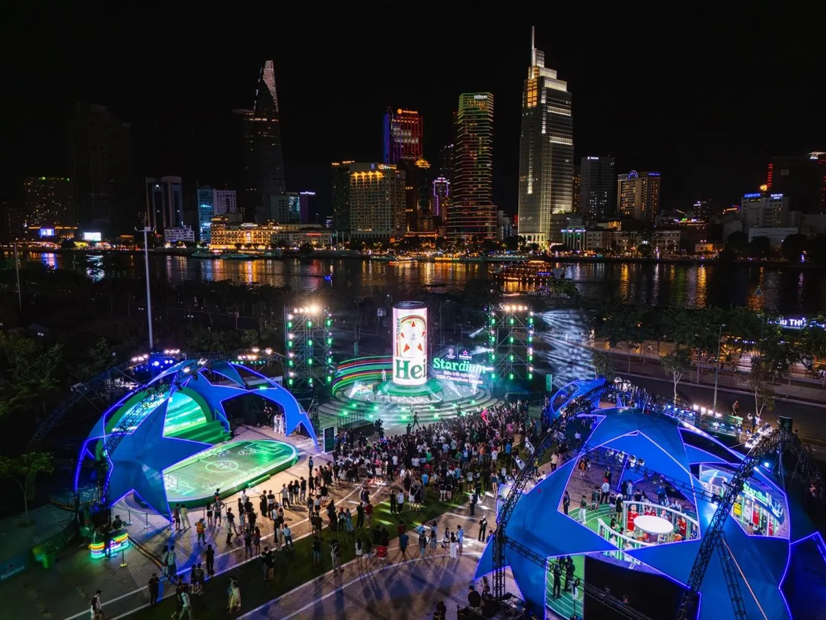 Heineken mang Siêu trải nghiệm UEFA Champions League khuấy đảo hàng ngàn fan đích thực Việt Nam - Ảnh 1.