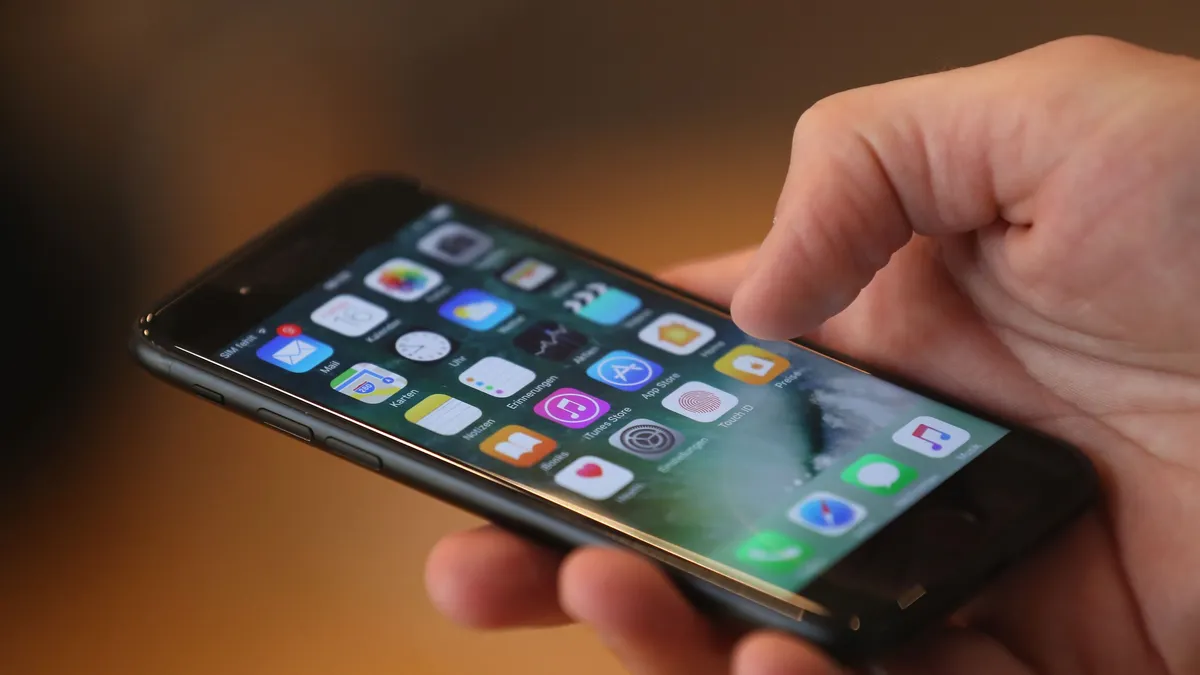 Thói quen nên có khi dùng iPhone - Ảnh 1.