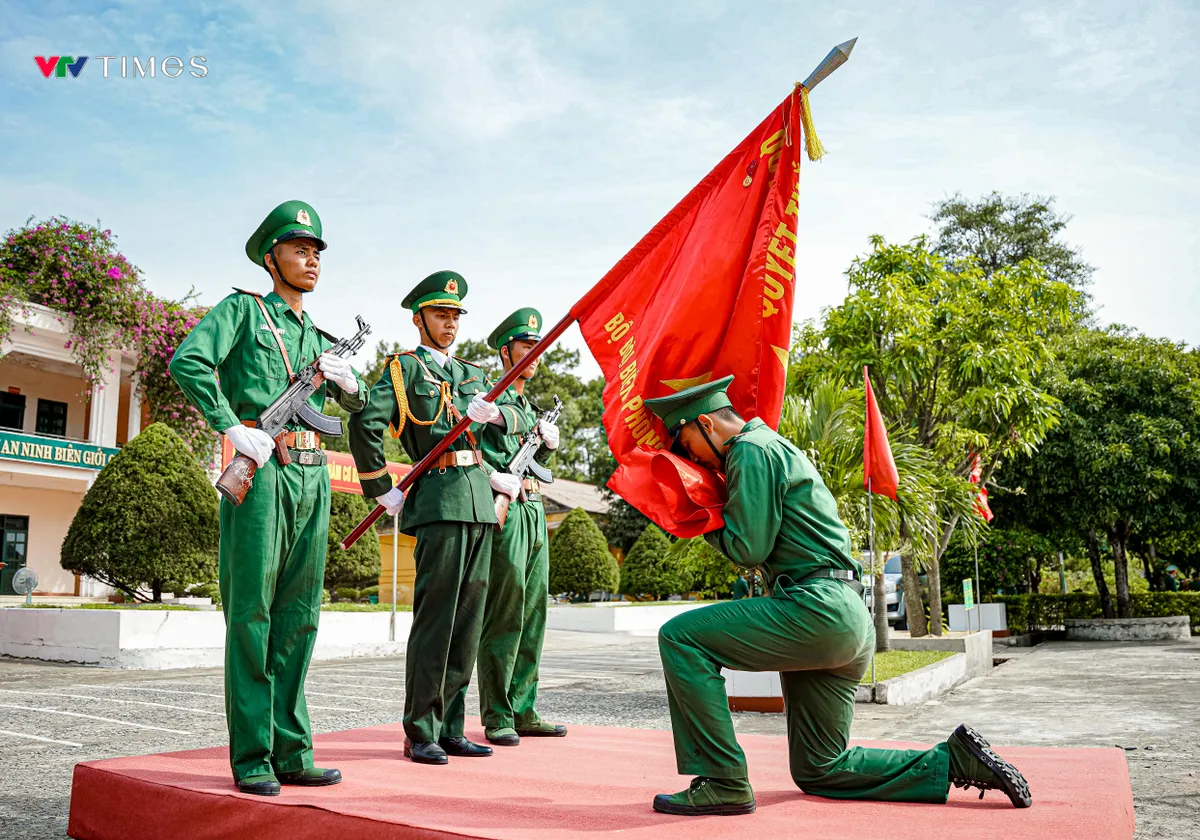 Quảng Bình: 180 chiến sĩ mới hoàn thành xuất sắc nhiệm vụ sau 3 tháng huấn luyện - Ảnh 4.