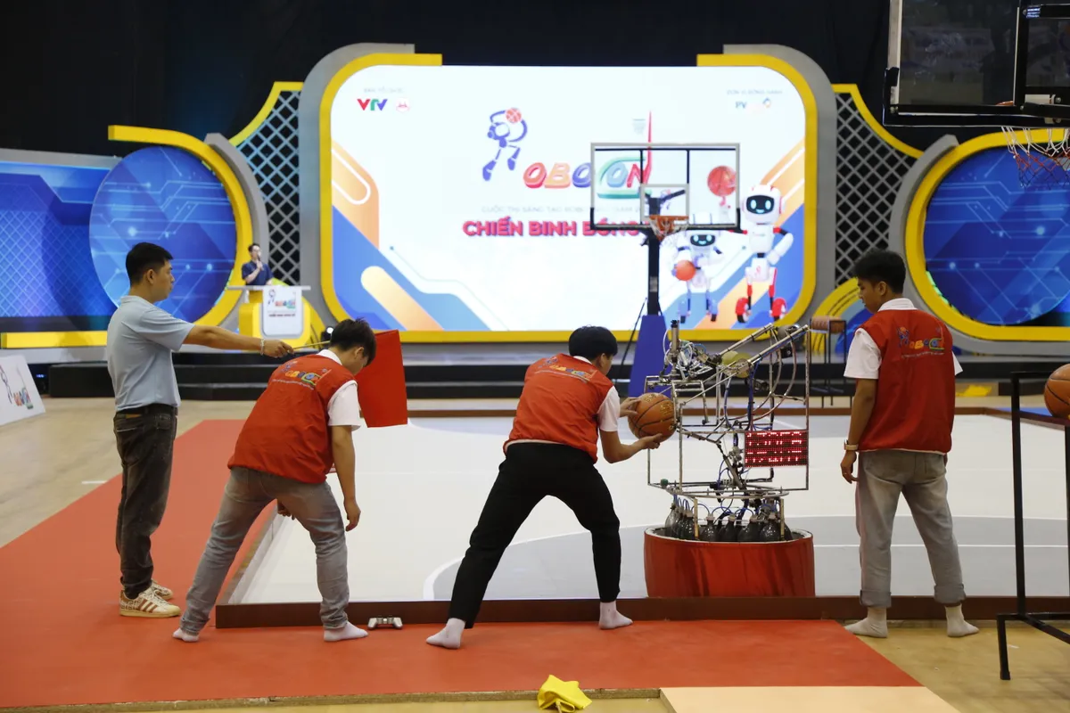 Robocon Việt Nam 2025: Quy chế vòng sơ tuyển và nguyên tắc bốc thăm chia bảng vòng chung kết - Ảnh 1.