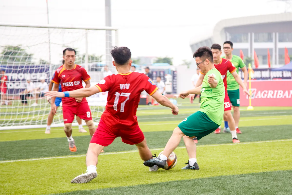 Khai màn Press Cup 2025: VOV, HTV đại thắng - Ảnh 3.