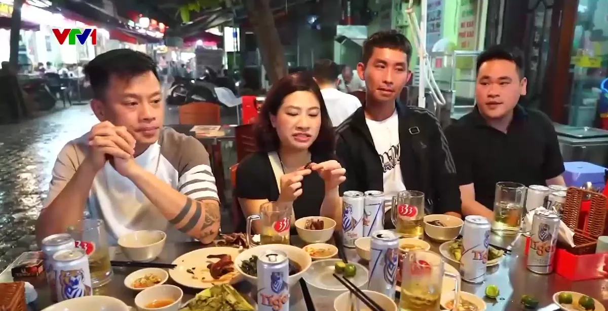 Người Việt thay đổi thói quen uống rượu bia: Vui, văn minh và không ép buộc! - Ảnh 2.