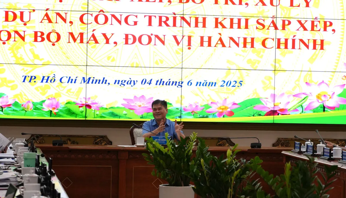 Tài sản công sau sáp nhập: Không để “trụ sở bỏ không, người thiếu chỗ” - Ảnh 1.