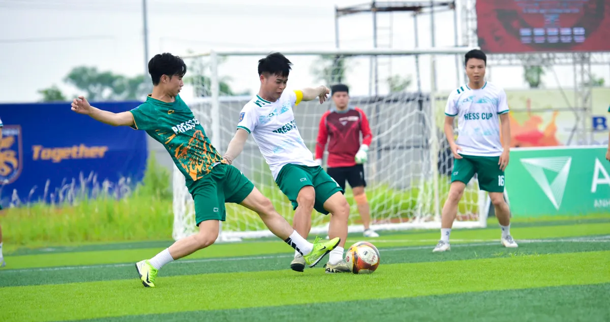 Khai màn Press Cup 2025: VOV, HTV đại thắng - Ảnh 2.