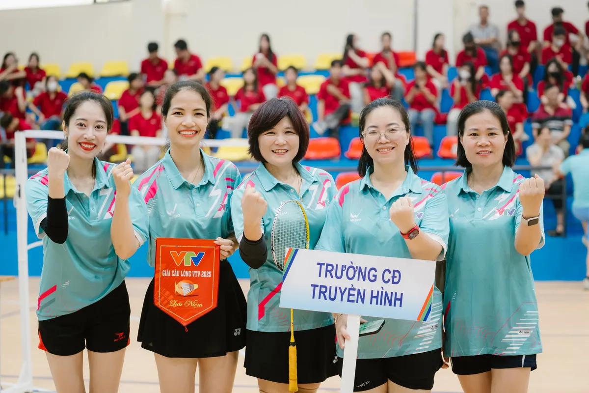 Sôi Động Giải Cầu Lông Vtv 2025 - Ảnh 7. Sôi Động Giải Cầu Lông Vtv 2025 - Ảnh 7.
