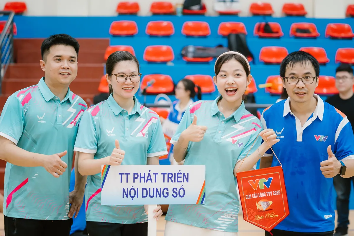 Sôi Động Giải Cầu Lông Vtv 2025 - Ảnh 6. Sôi Động Giải Cầu Lông Vtv 2025 - Ảnh 6.