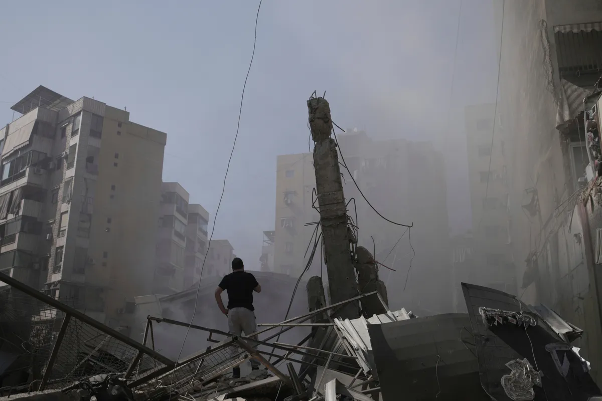 Israel tấn công Lebanon, nhắm vào các nhà máy UAV của Hezbollah - Ảnh 7.