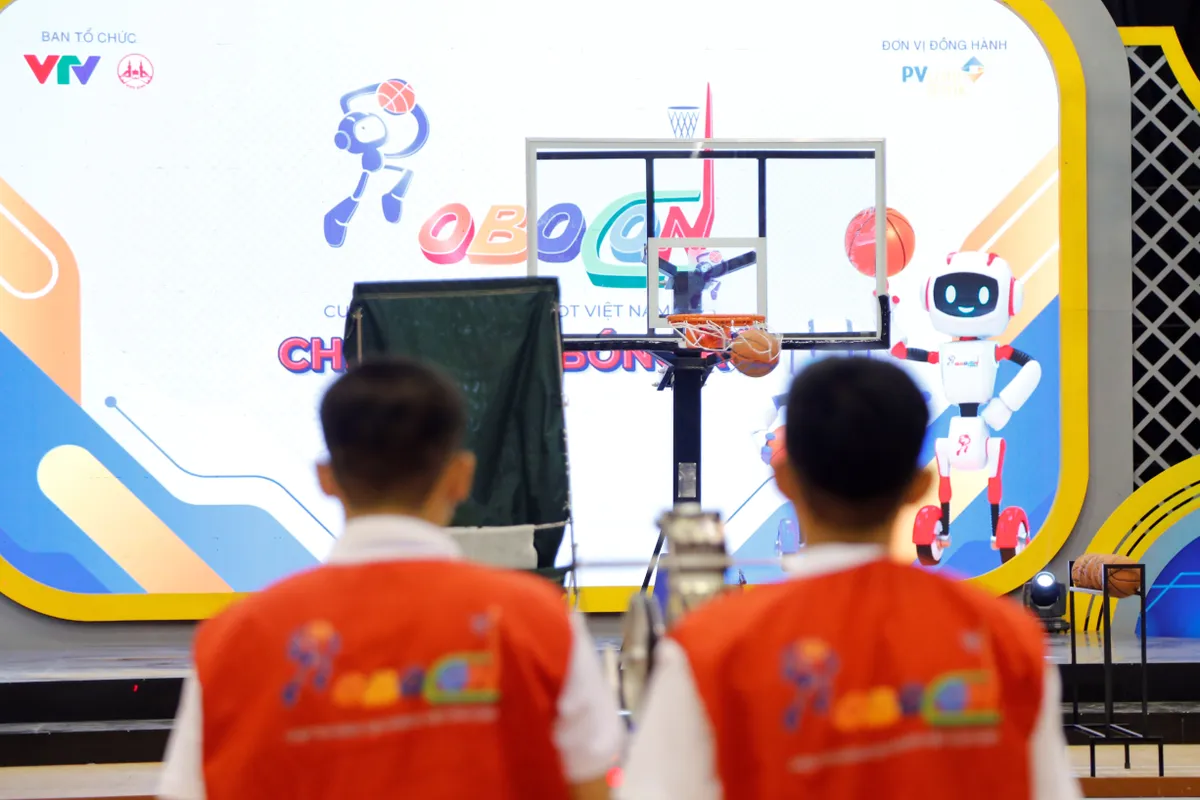 Robocon Việt Nam 2025: Các đội mạnh trở lại đầy ấn tượng tại vòng sơ tuyển - Ảnh 30.