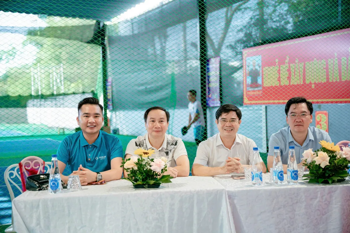 Hơn 100 tay vợt tham dự Giải Pickleball Báo chí Nghệ An lần thứ nhất năm 2025 - Ảnh 1.