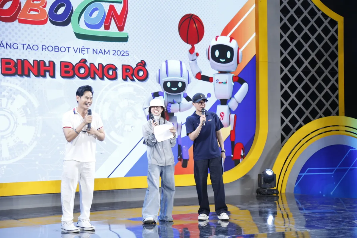 Sẵn sàng cho vòng chung kết Robocon Việt Nam 2025 - Ảnh 13.