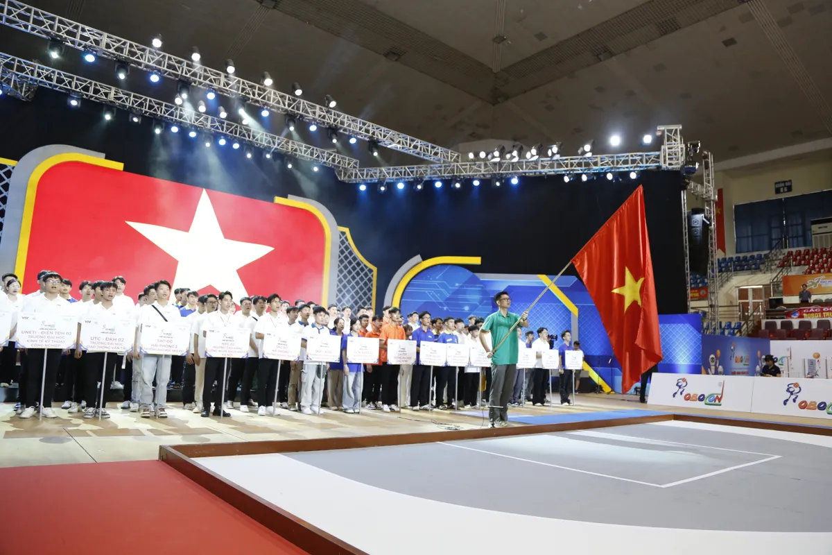 Sẵn sàng cho vòng chung kết Robocon Việt Nam 2025 - Ảnh 24.