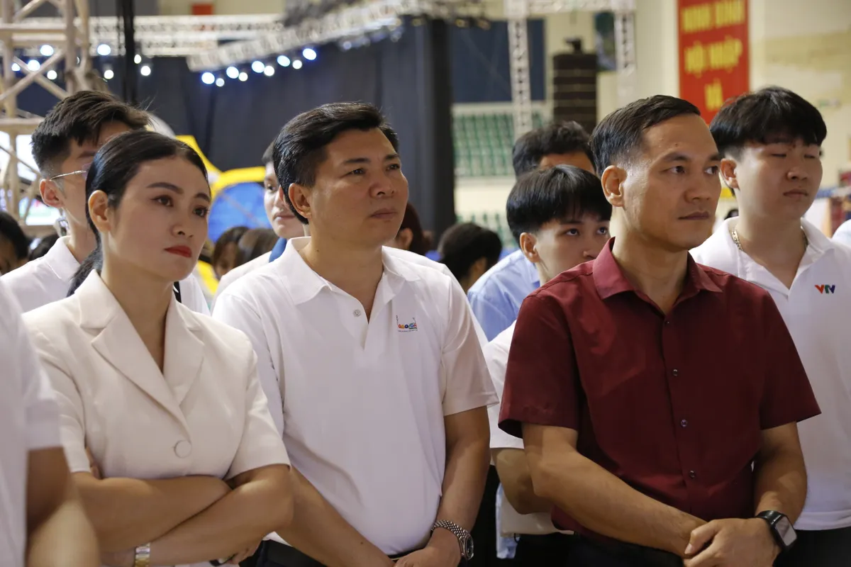 Robocon Việt Nam 2025: Khai mạc triển lãm trưng bày sản phẩm công nghệ Robotics Connect - Ảnh 23.