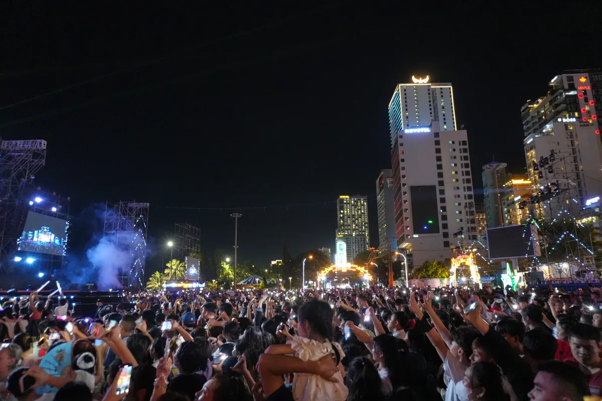 “Nha Trang say Hi”- Lời chào từ thành phố biển - Ảnh 5. “Nha Trang say Hi”- Lời chào từ thành phố biển - Ảnh 5.