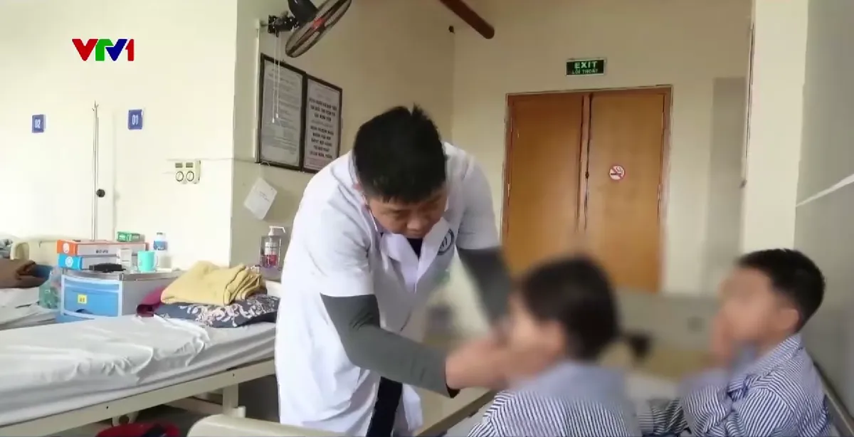 Lương y chân chính vất vả xin cấp phép giữa “bão” quảng cáo thuốc đông y giả - Ảnh 2.