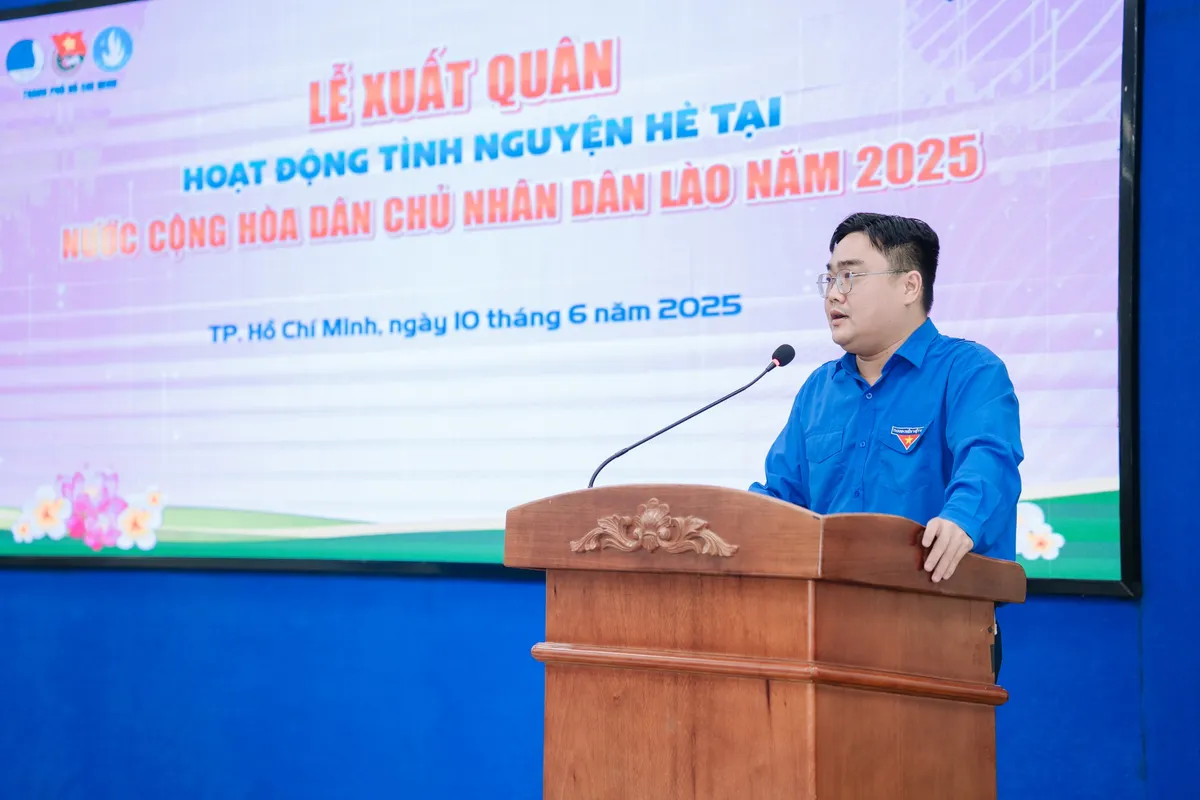 Hành trình lan tòa tình hữu nghị Việt - Lào - Ảnh 1.