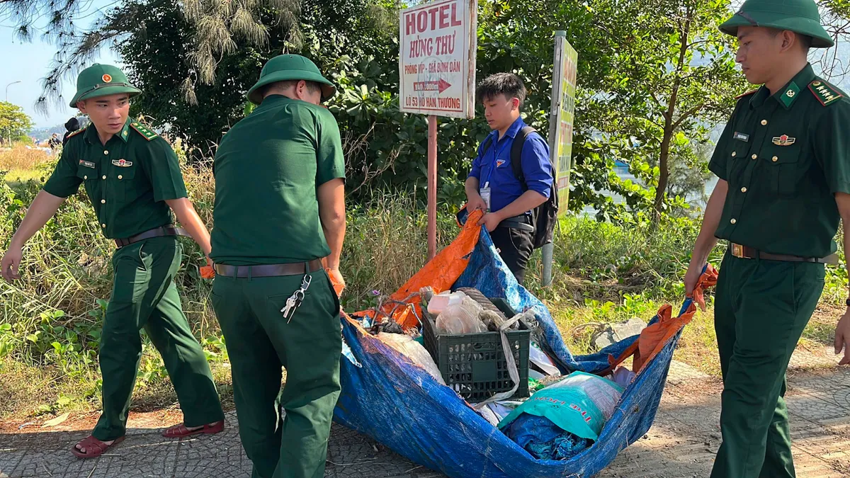 Hơn 200.000 tình nguyện viên tham gia nhặt rác trong chiến dịch “Clean Up Việt Nam” - Ảnh 5.