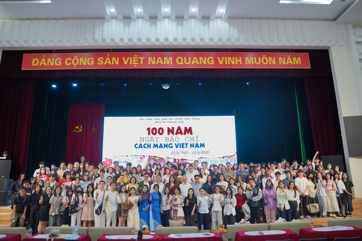 Làm báo chưa bao giờ là dễ - Ảnh 4.