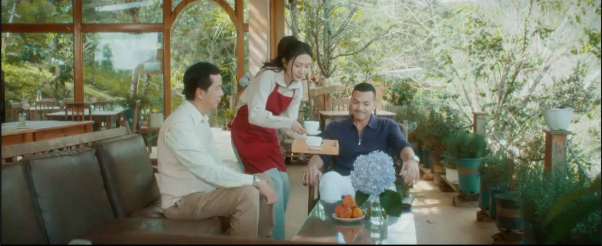 Mặt trời lạnh - Tập 6: Nữ đại gia giận xanh mặt khi bị từ chối - Ảnh 9. Mặt trời lạnh - Tập 6: Nữ đại gia giận xanh mặt khi bị từ chối - Ảnh 9.