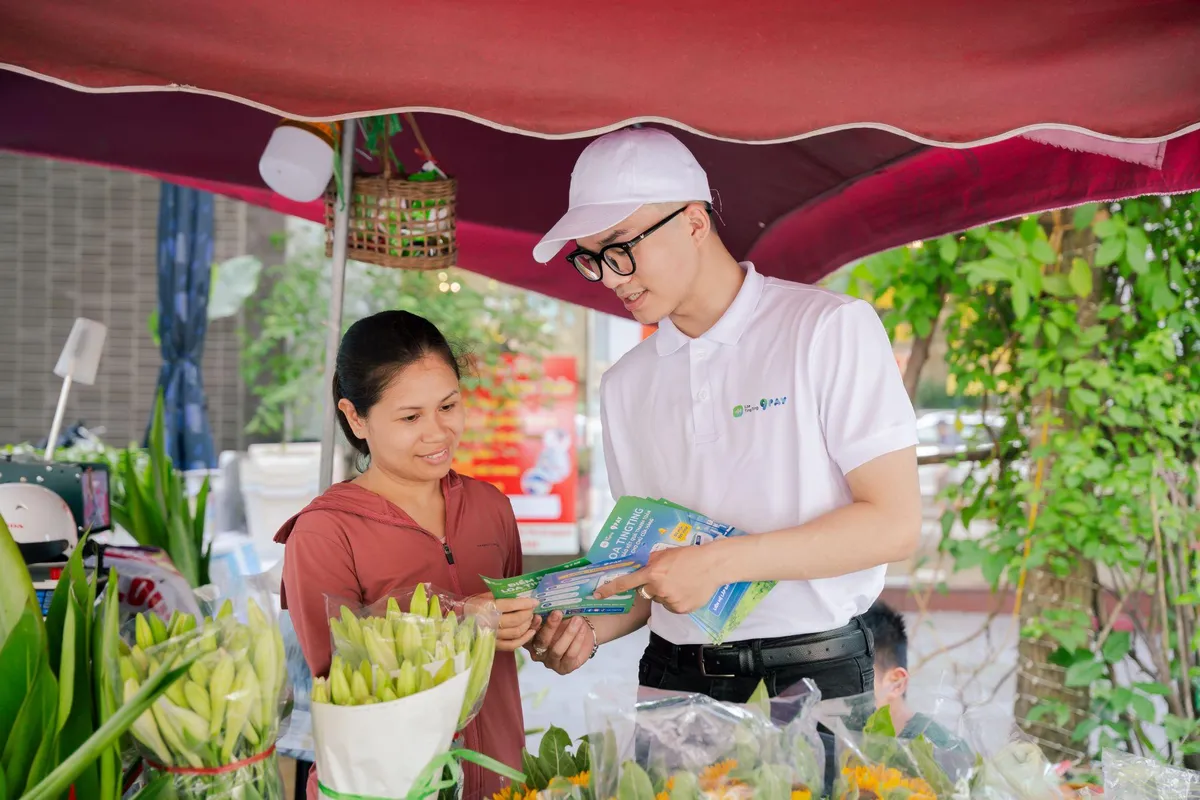 Hỗ trợ tiểu thương thích ứng với chính sách thuế mới - Ảnh 1.