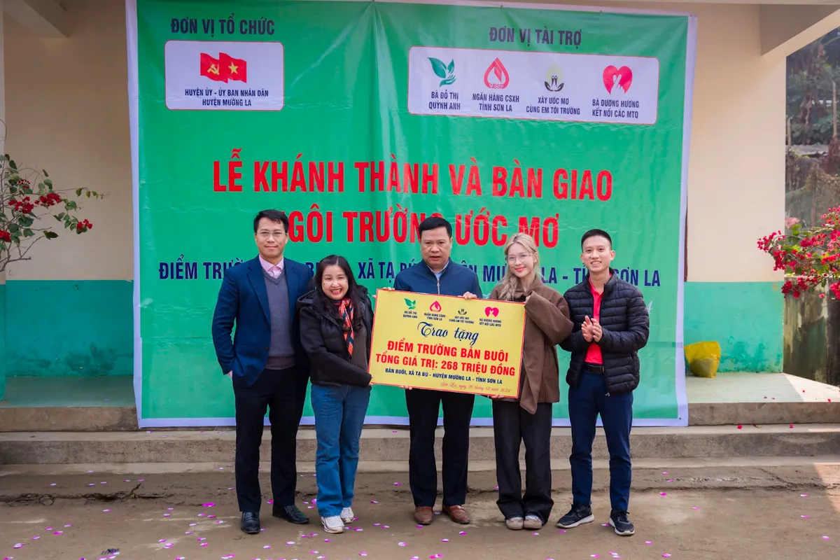 Cô gái trẻ xây trường cho trẻ em nghèo giữa đại ngàn biên giới - Ảnh 5.