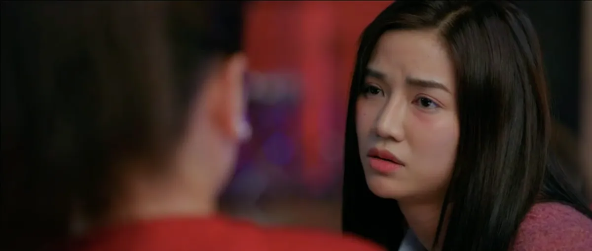 Cầu vồng ở phía chân trời - Tập 3: Oanh bị khách hàng giờ trò đồi bại - Ảnh 11. Cầu vồng ở phía chân trời - Tập 3: Oanh bị khách hàng giờ trò đồi bại - Ảnh 11.