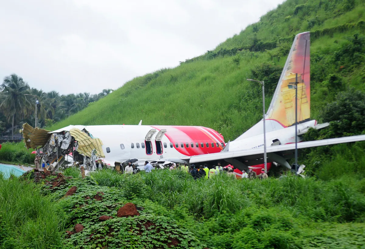 Điều tra nguyên nhân dẫn đến thảm kịch rơi máy bay Air India - Ảnh 2.