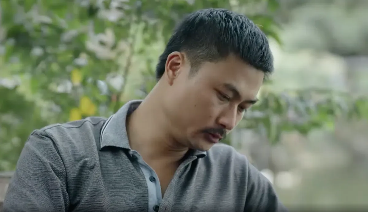 Duy Hưng lên đồng trong Dịu dàng màu nắng: Diễn như không diễn, khán giả nổi da gà - Ảnh 5. Duy Hưng lên đồng trong Dịu dàng màu nắng: Diễn như không diễn, khán giả nổi da gà - Ảnh 5.