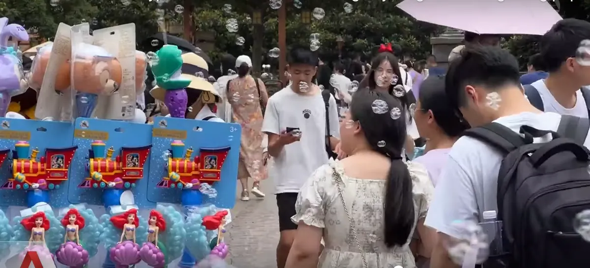 Bùng nổ xu hướng ‘chi tiền được trải nghiệm trọn vẹn’ ở quốc gia tỷ dân - Ảnh 1.