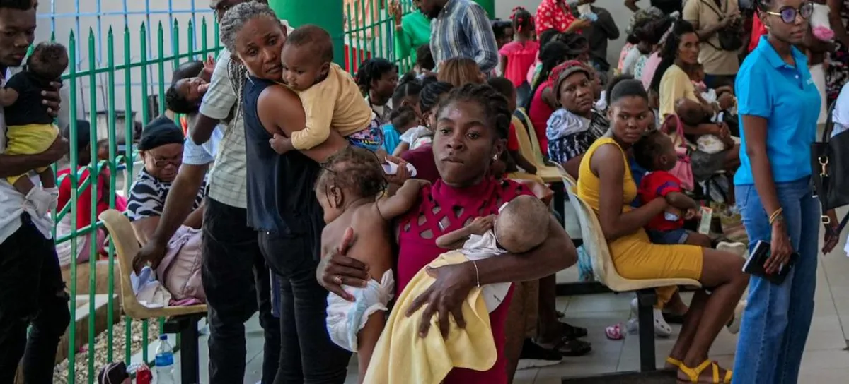 Số người phải di dời vì bạo lực ở Haiti lên mức kỷ lục - Ảnh 1.