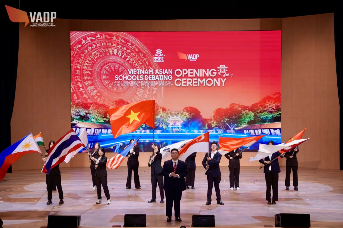 Lần đầu tiên Việt Nam đăng cai giải đấu tranh biện lớn nhất châu lục - ASDC 2025 - Ảnh 5.