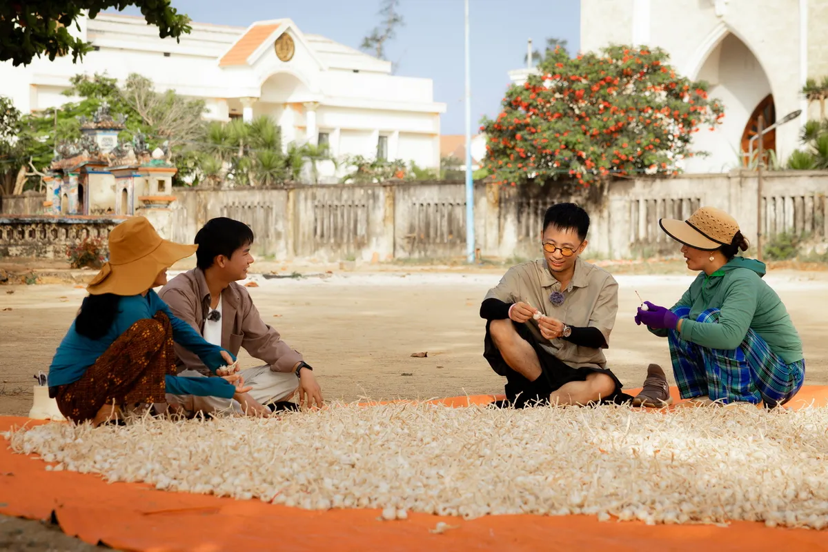Gia đình Haha Tập 1: Hành trình chữa lành bắt đầu! - Ảnh 1.