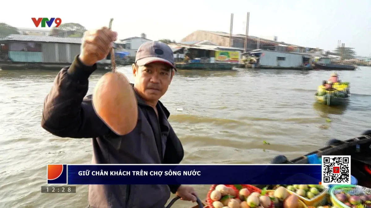 Ấn tượng Phương Nam: Giữ chân khách trên chợ sông nước Ấn tượng Phương Nam: Giữ chân khách trên chợ sông nước