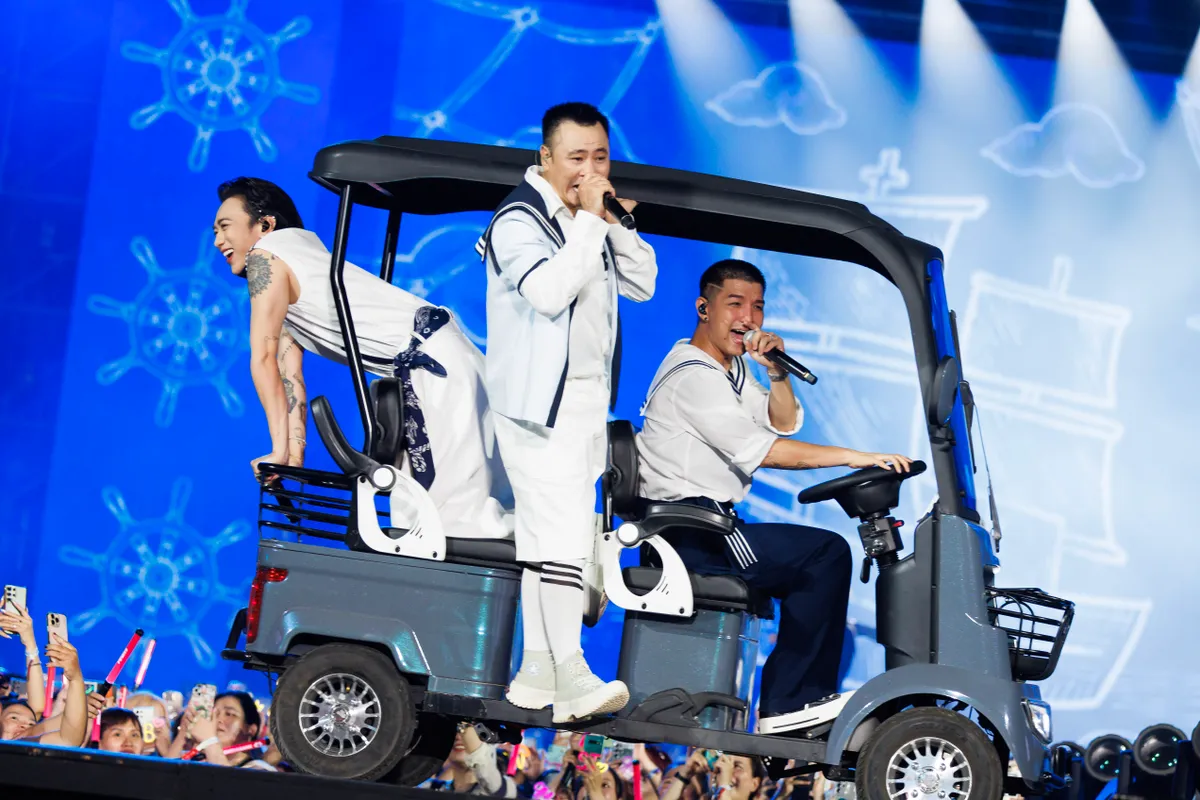 Các Anh Tài “đốt cháy” sân khấu Concert Day 5 với hơn 50 ca khúc - Ảnh 20.