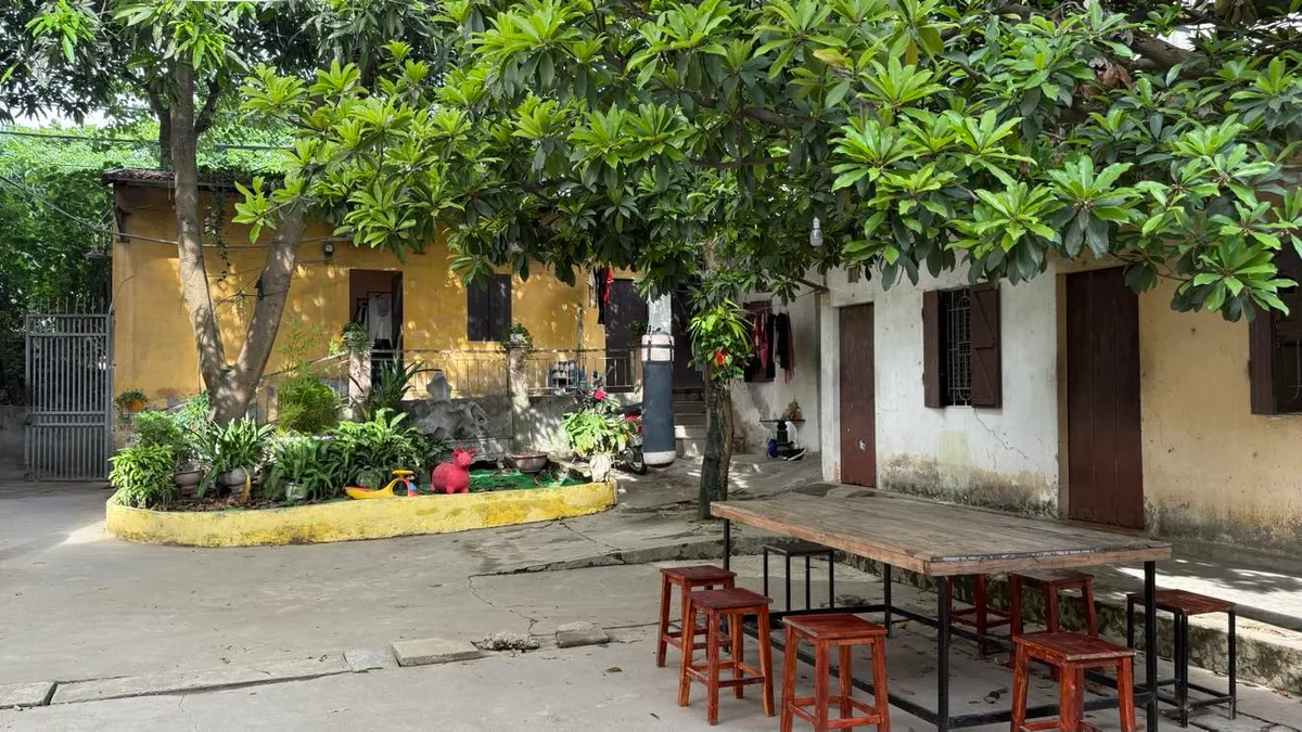 Dịu dàng màu nắng: Đằng sau bối cảnh xóm trọ nghèo mà ấm tình người - Ảnh 3.