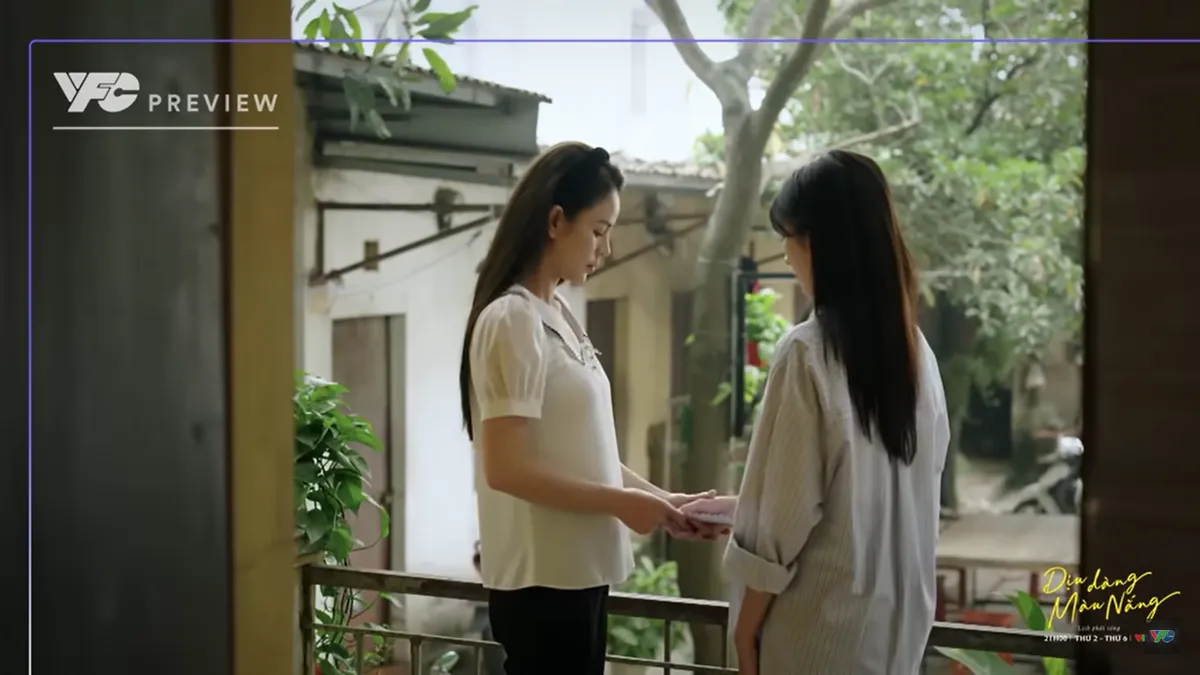Dịu dàng màu nắng - Tập 11: Lan Anh chuyển nơi làm việc, chờ ly hôn - Ảnh 1.