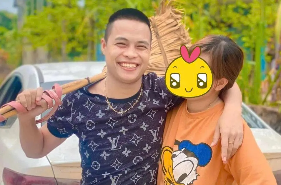 Góc tối sau ánh hào quang TikTok: Bi kịch "Gia Đình Hải Sen" và bài học đắt giá từ thực phẩm chức năng giả Góc tối sau ánh hào quang TikTok: Bi kịch "Gia Đình Hải Sen" và bài học đắt giá từ thực phẩm chức năng giả