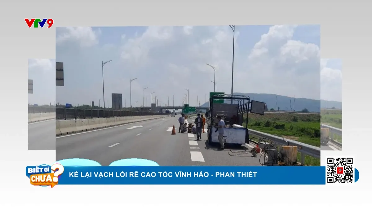 Kẻ lại vạch lối rẽ cao tốc Phan Thiết - Vĩnh Hảo Kẻ lại vạch lối rẽ cao tốc Phan Thiết - Vĩnh Hảo