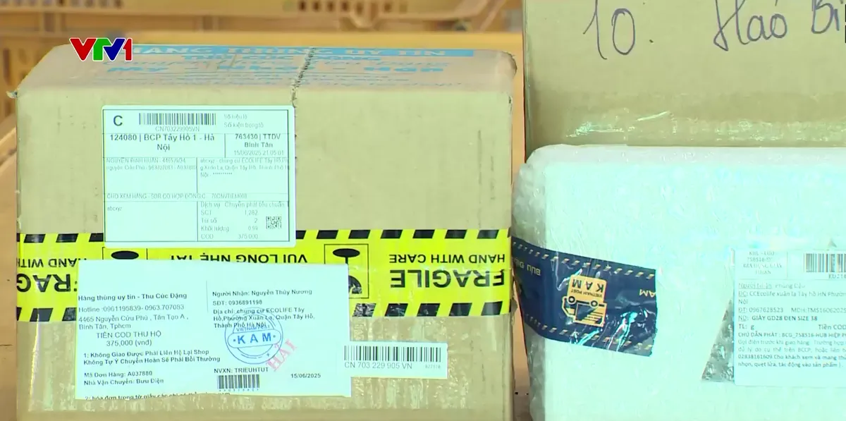 Không lo thất lạc thư từ, hàng hóa sau khi sáp nhập - Ảnh 1.