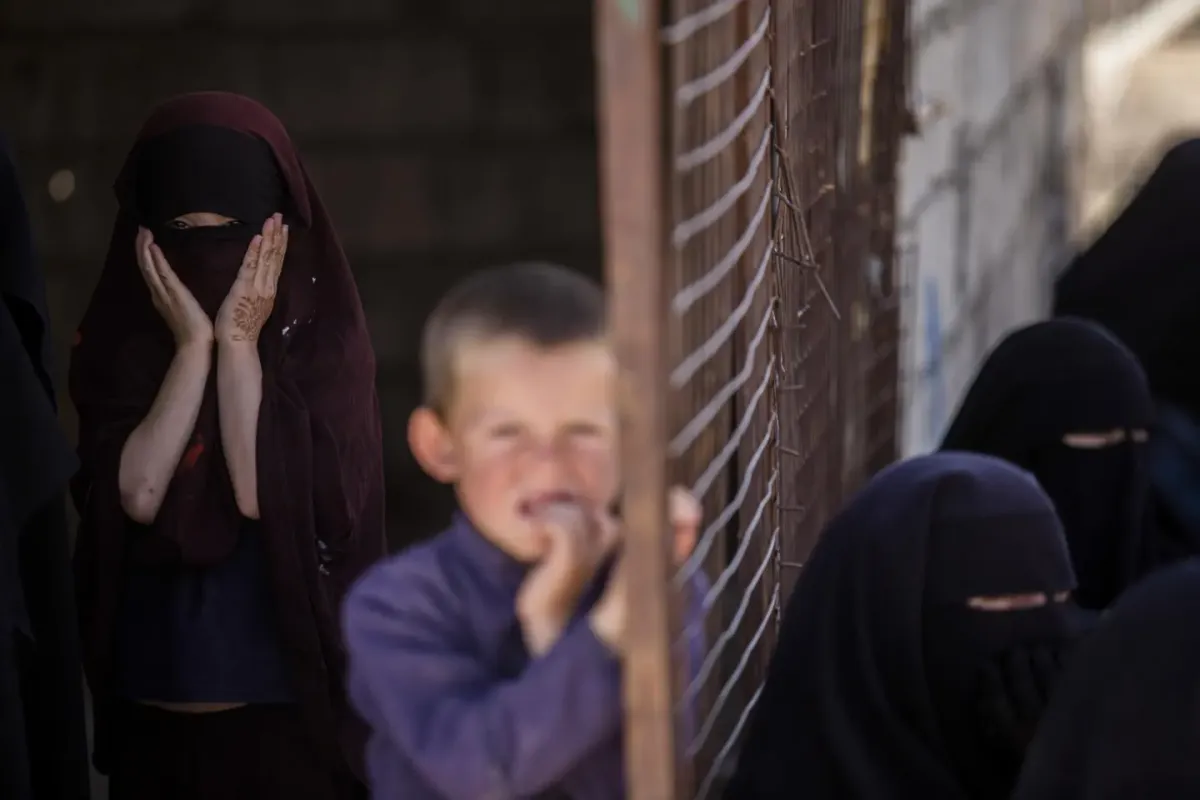 Mỹ rút quân khỏi Syria: Cảnh báo nguy cơ IS trỗi dậy - Ảnh 1.