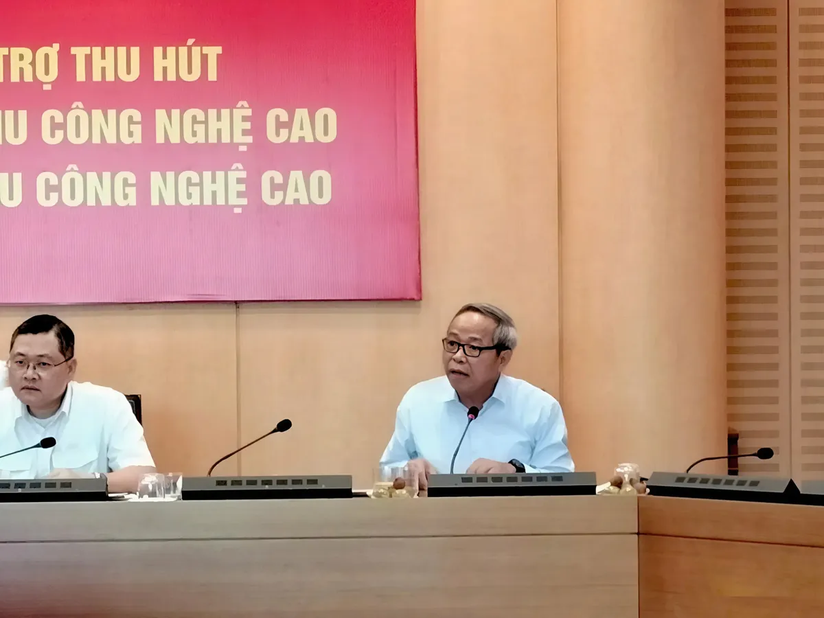 Hà Nội cần cơ chế đặc thù để thu hút chuyên gia công nghệ - Ảnh 2.